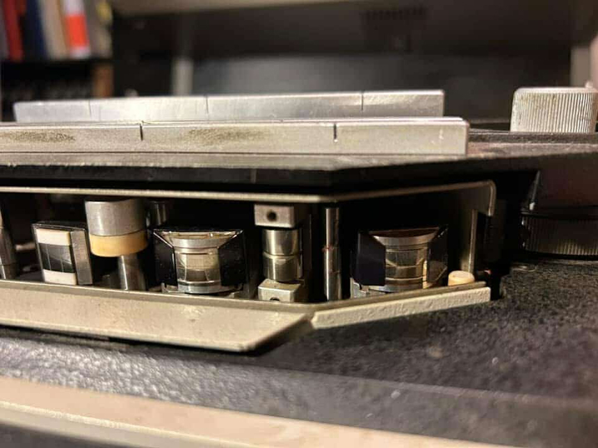 462576576_902594702#251876E