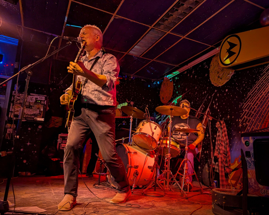 474763475_170769525#251878B