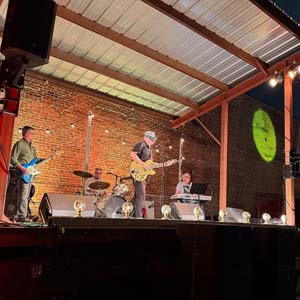 502992279_185048234#2518716